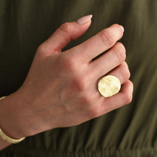 8.6.4 - Hammered Circle Ring - Small