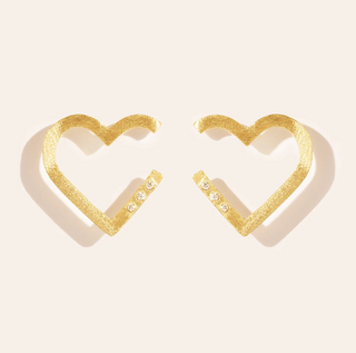 Be Maad - Magnetic Heart Earrings