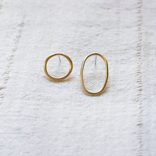 8.6.4 - Asymmetrical Circle Studs