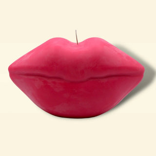 Davie Ocho - Big Kiss Candle