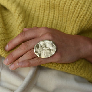 8.6.4 - Hammered Disc Ring
