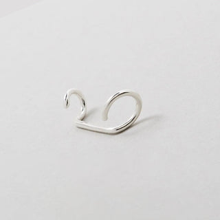 Saskia Diez - Double Bold Wire Earcuff